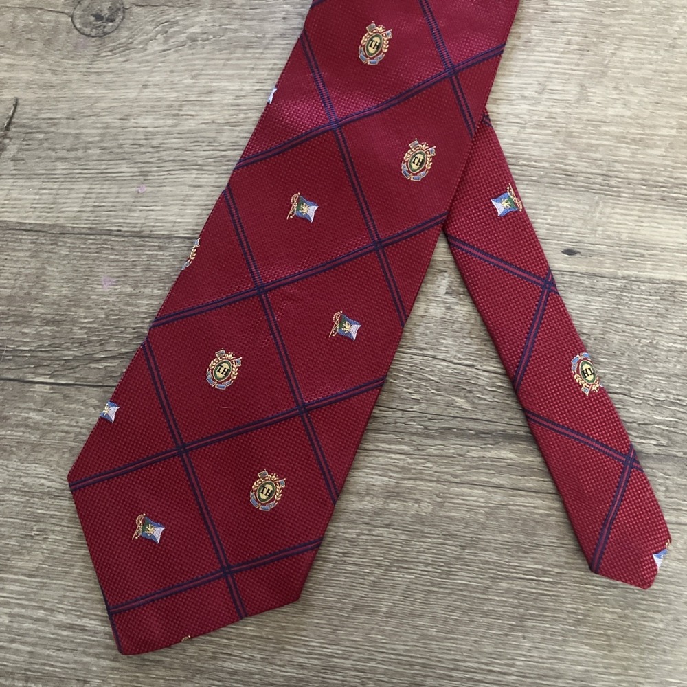 Vintage Red Tommy Hilfiger Crest Italian Silk Tie USA